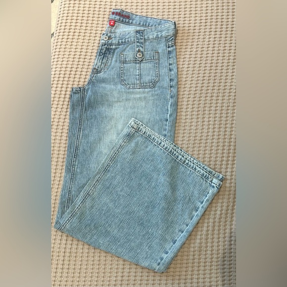 Lucky Brand Denim - Lucky Brand Women’s Wide Leg Jeans Size 6 / 28R Light Wash Lightweight